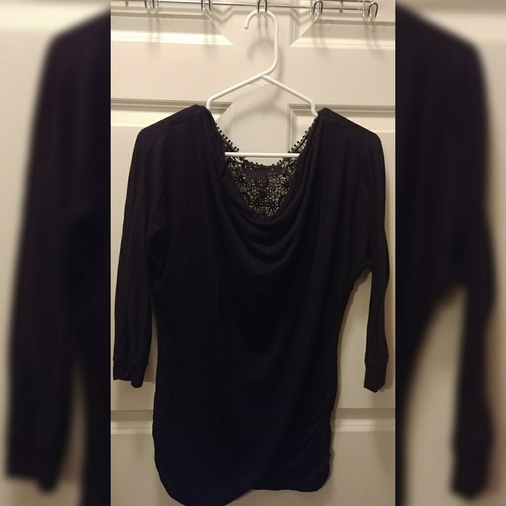 Black shirt